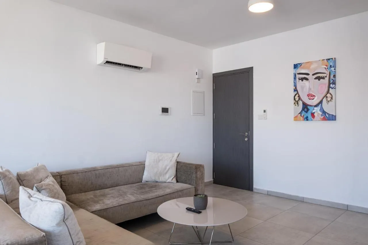 Solaar Apartments Faneromeni Larnaca 0*,  Cyprus